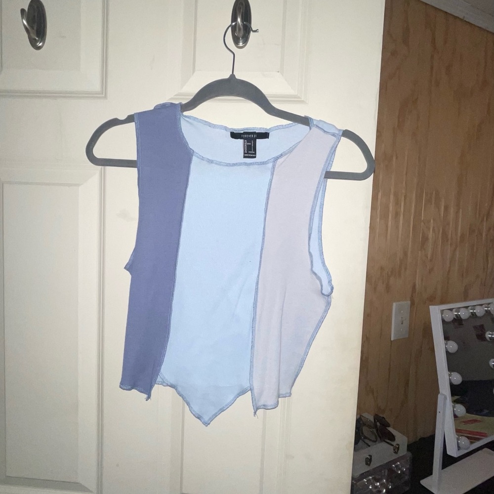 blue crop top